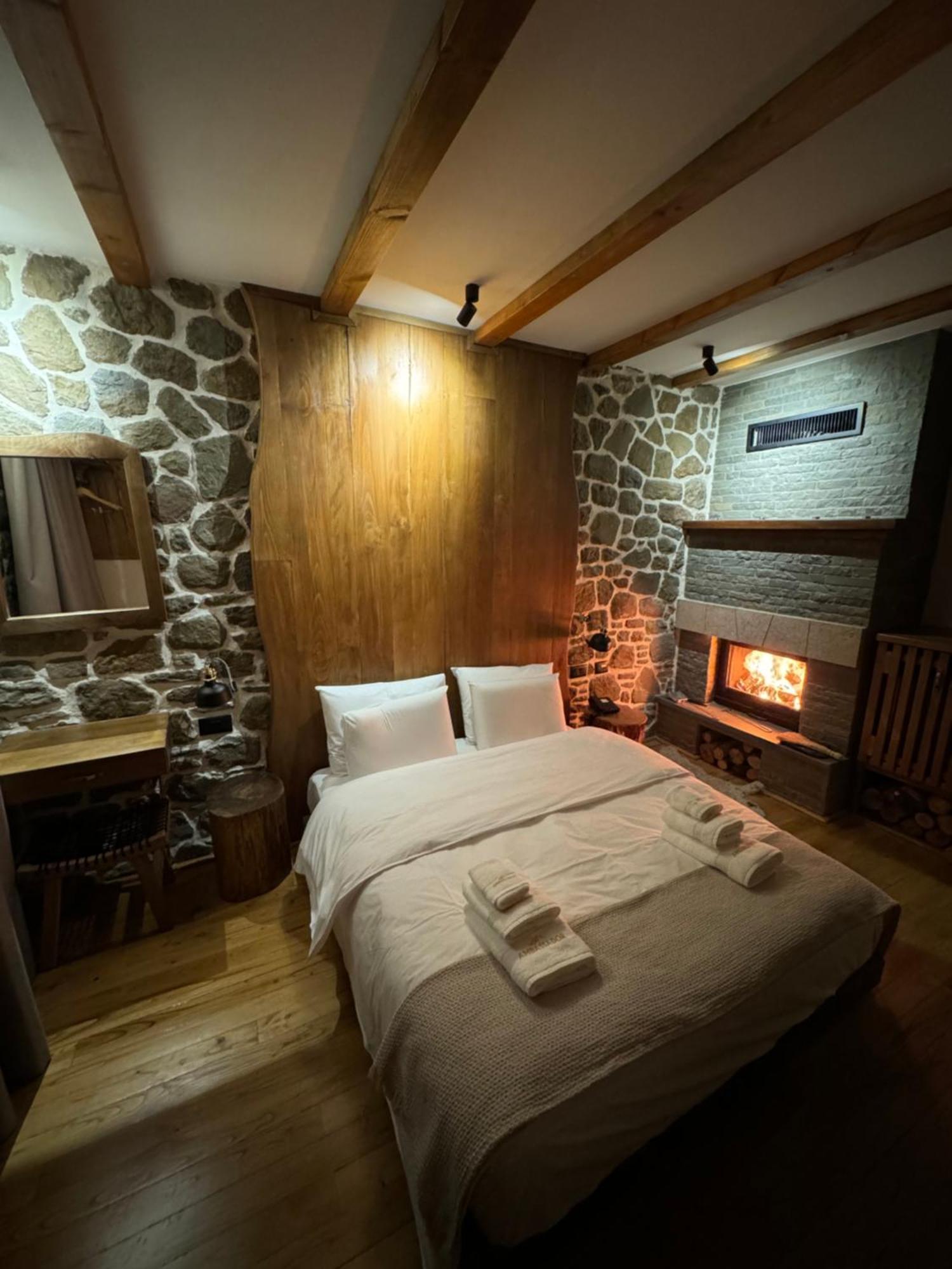 Hotel Ambassador Voskopojë المظهر الخارجي الصورة
